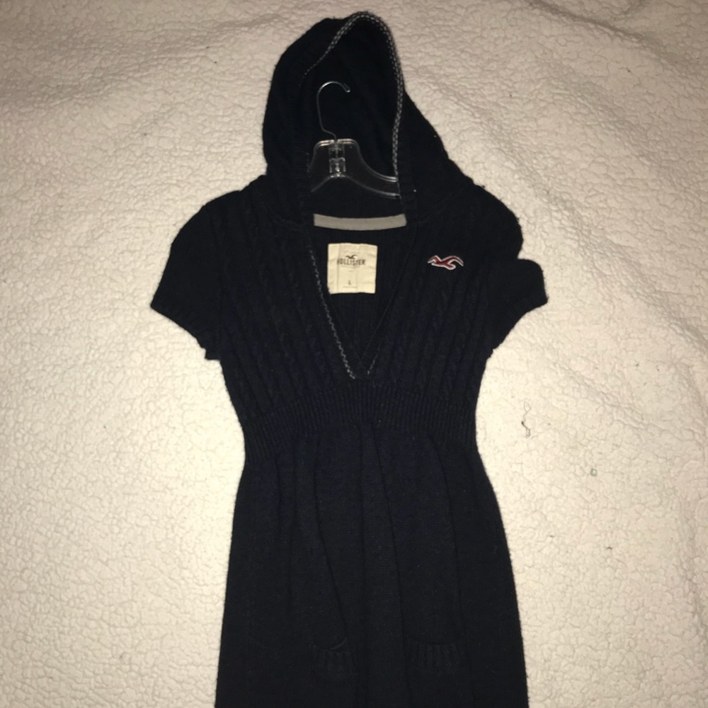 Hollister dress/swimsuit cover